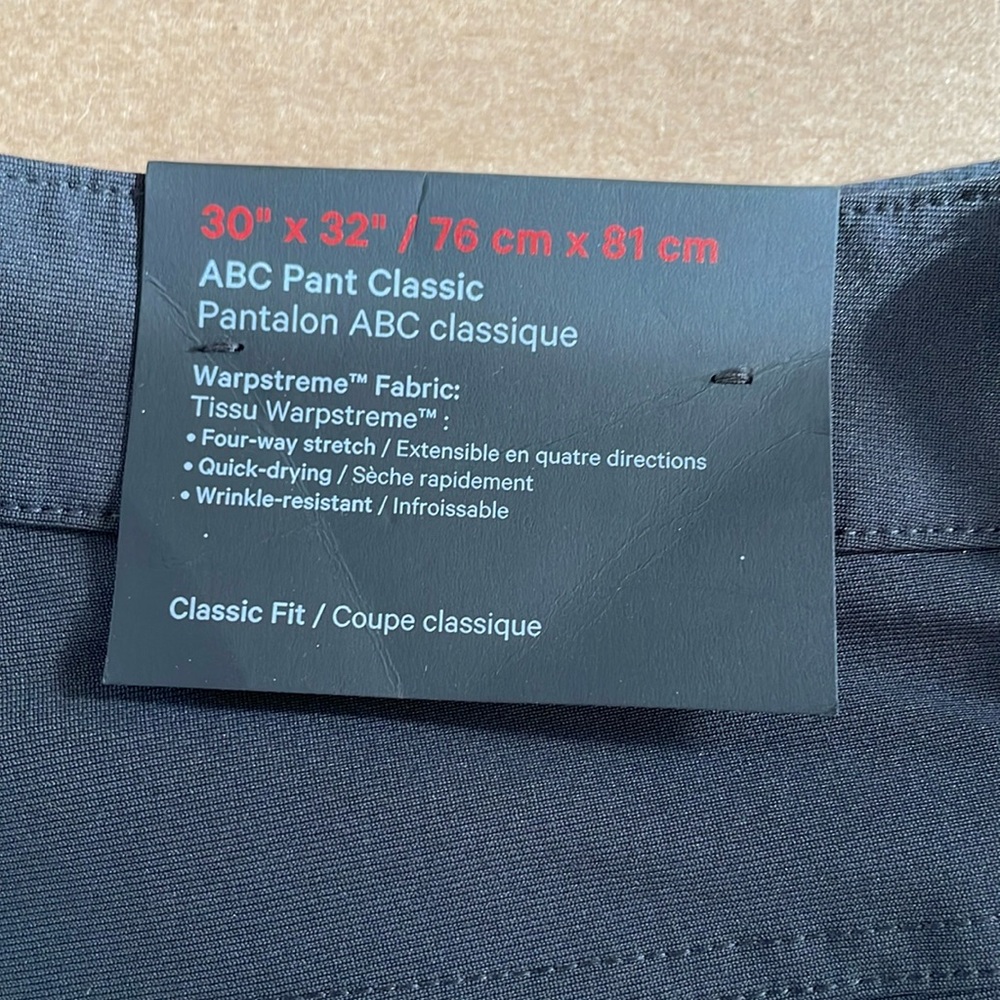 Lululemon new with tags mens ABC grey pant classic 30”x32”